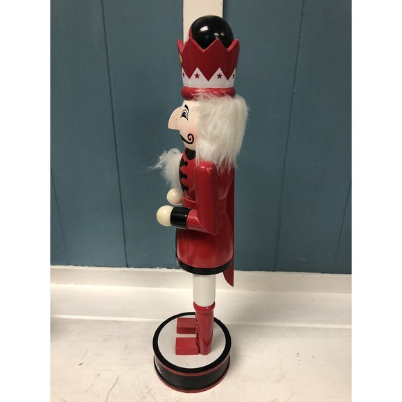 Forever Collectibles NHL Chicago Blackhawks Nutcracker Man Cave Decor 14" - Picture 6 of 9